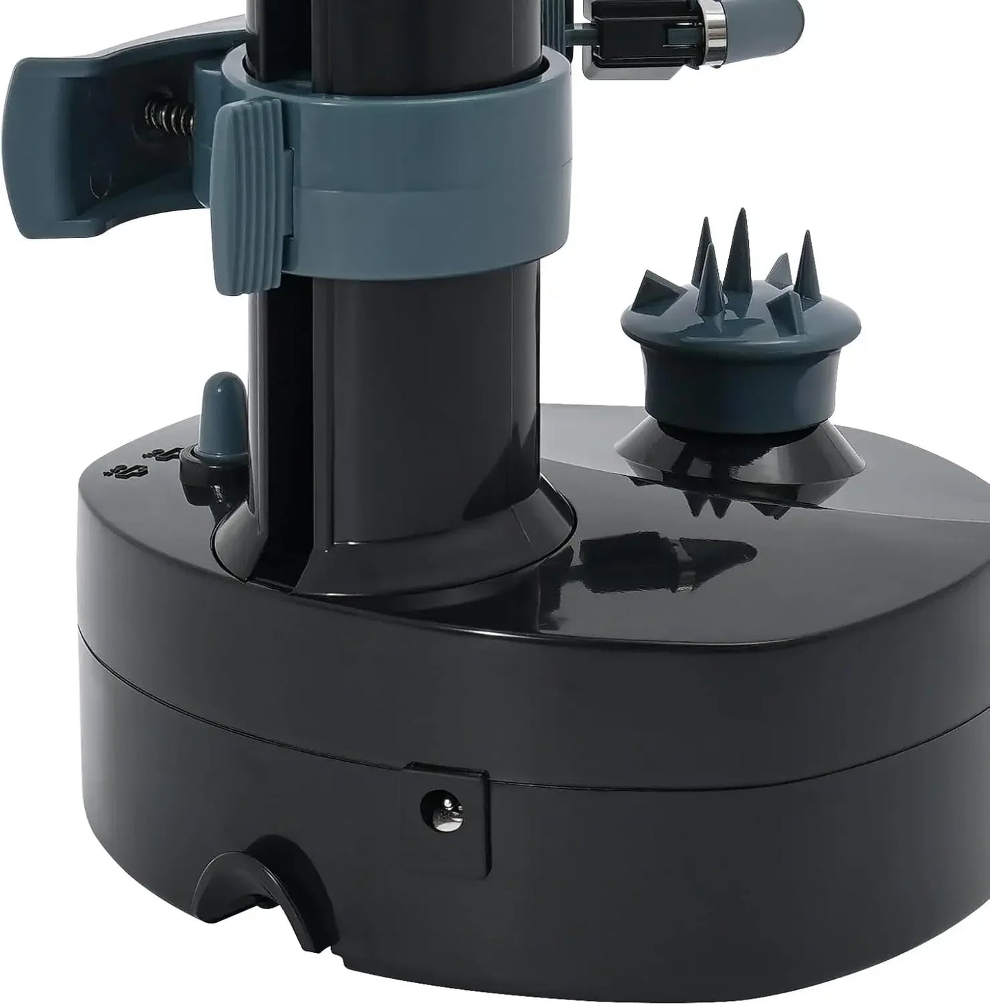 Multi-functional automatic vegetable peeler, battery-powered