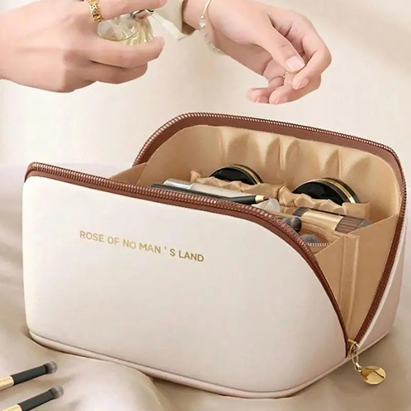 1 set of portable large capacity makeup bag