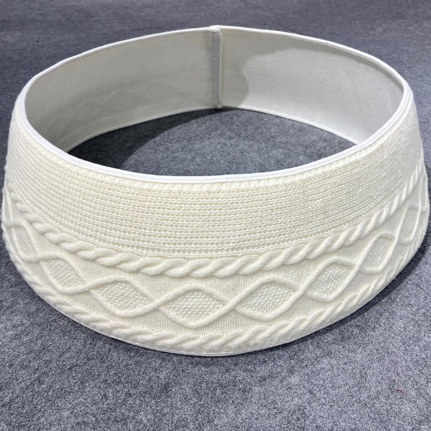 Knitted Christmas Tree Collar Cream White Rustic Farmhouse